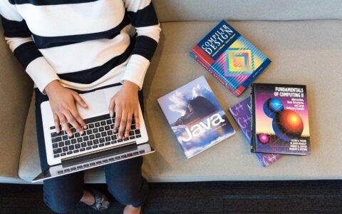 Must Read Books for Women in Tech